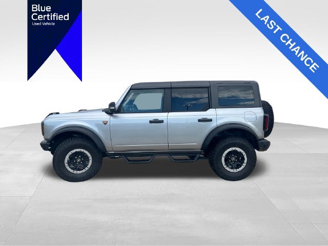 Certified 2023 Ford Bronco Badlands w/ Sasquatch Package AWD/4WD image 3