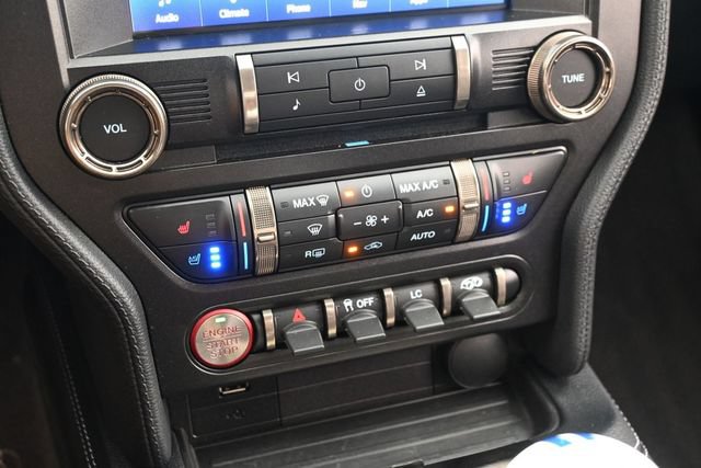 Certified 2020 Ford Mustang Shelby GT350 w/ Technology Package RWD image 25