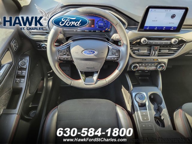 Certified 2022 Ford Escape SEL w/ SEL Stealth AWD Package image 10