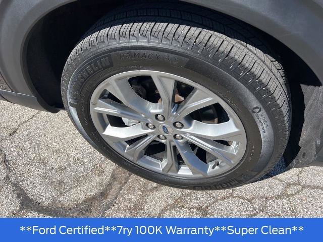Certified 2022 Ford Explorer XLT w/ Equipment Group 202A AWD/4WD image 35