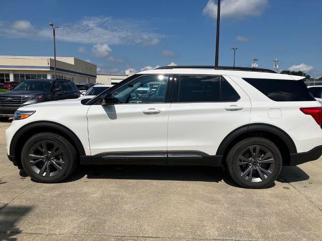 Certified 2024 Ford Explorer XLT w/ Equipment Group 202A AWD/4WD video 2