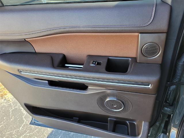 Certified 2022 Ford Expedition Max King Ranch image 15