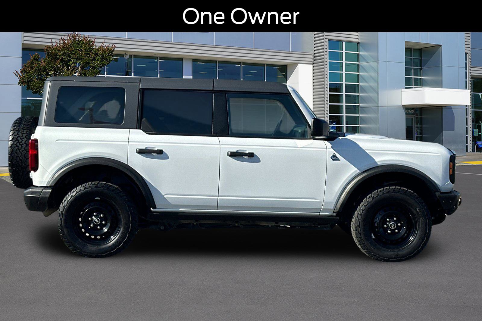Certified 2023 Ford Bronco Black Diamond AWD/4WD image 8