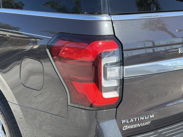 Certified 2023 Ford Expedition Platinum RWD image 8