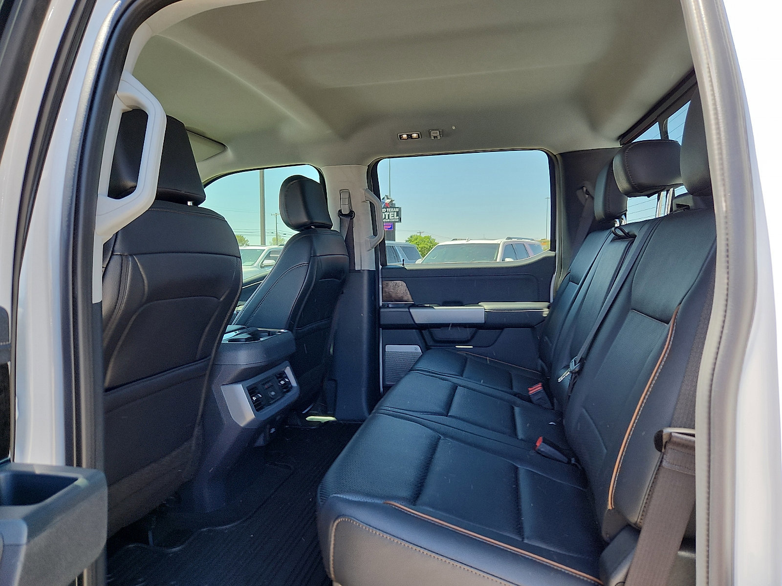 Certified 2026 Ford F350 Lariat w/ Chrome Package AWD/4WD image 9