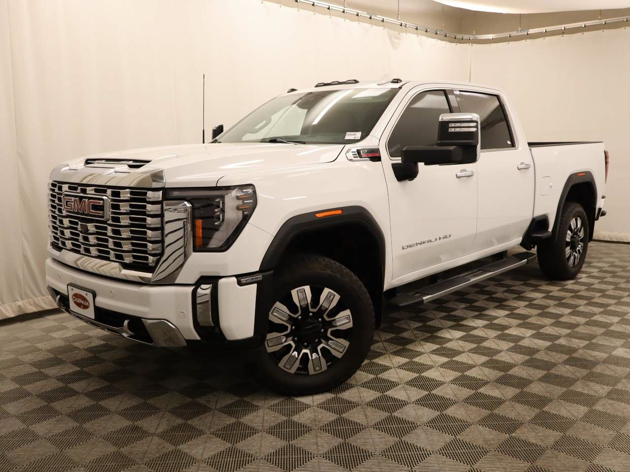 Used 2024 GMC Sierra 3500 Denali w/ Denali Reserve Package AWD/4WD image 1