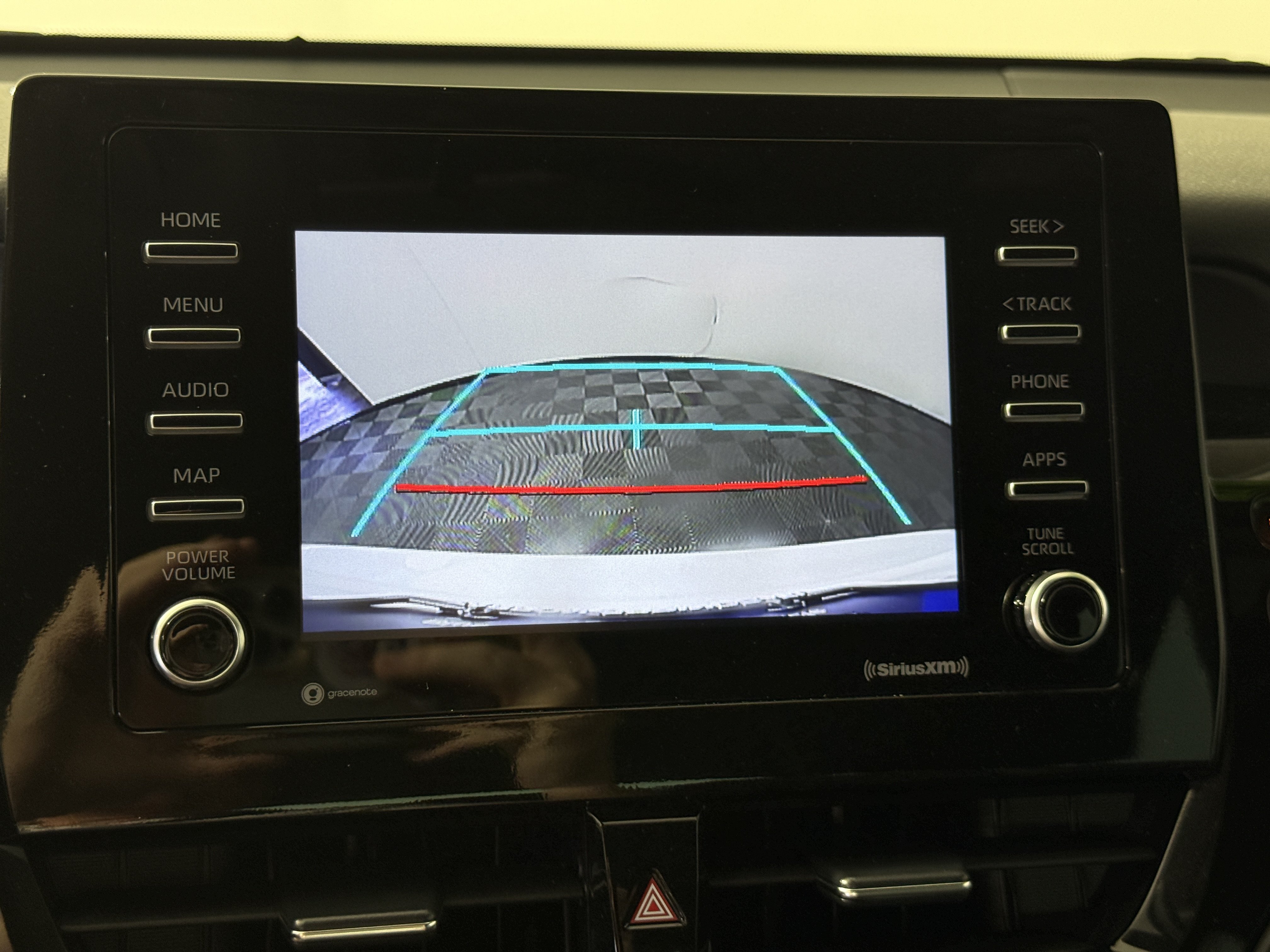 Used 2023 Toyota Camry SE FWD image 18