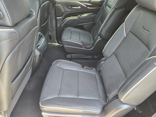Used 2021 Cadillac Escalade Premium Luxury RWD image 29