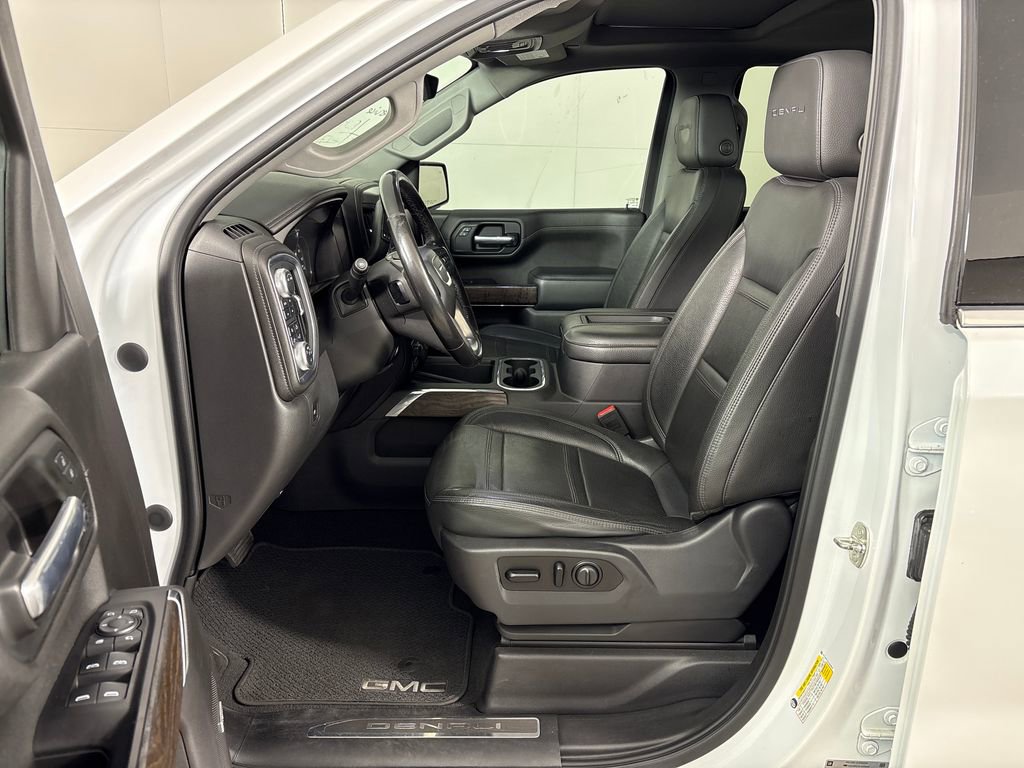Used 2020 GMC Sierra 1500 Denali w/ Denali Ultimate Package AWD/4WD image 28