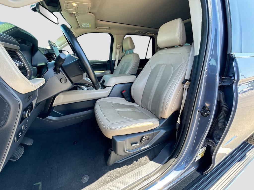 Certified 2023 Ford Expedition Max Limited RWD image 27