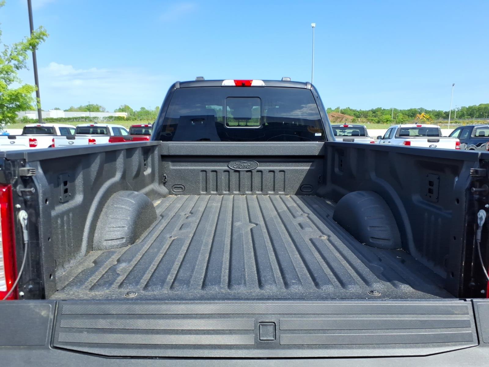 Certified 2026 Ford F250 Lariat w/ Lariat Ultimate Package AWD/4WD image 10