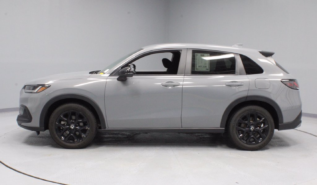 Used 2025 Honda HR-V Sport image 7