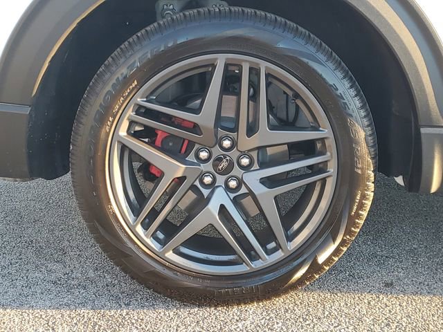 Certified 2025 Ford Explorer ST w/ Sun And Sound Package image 5