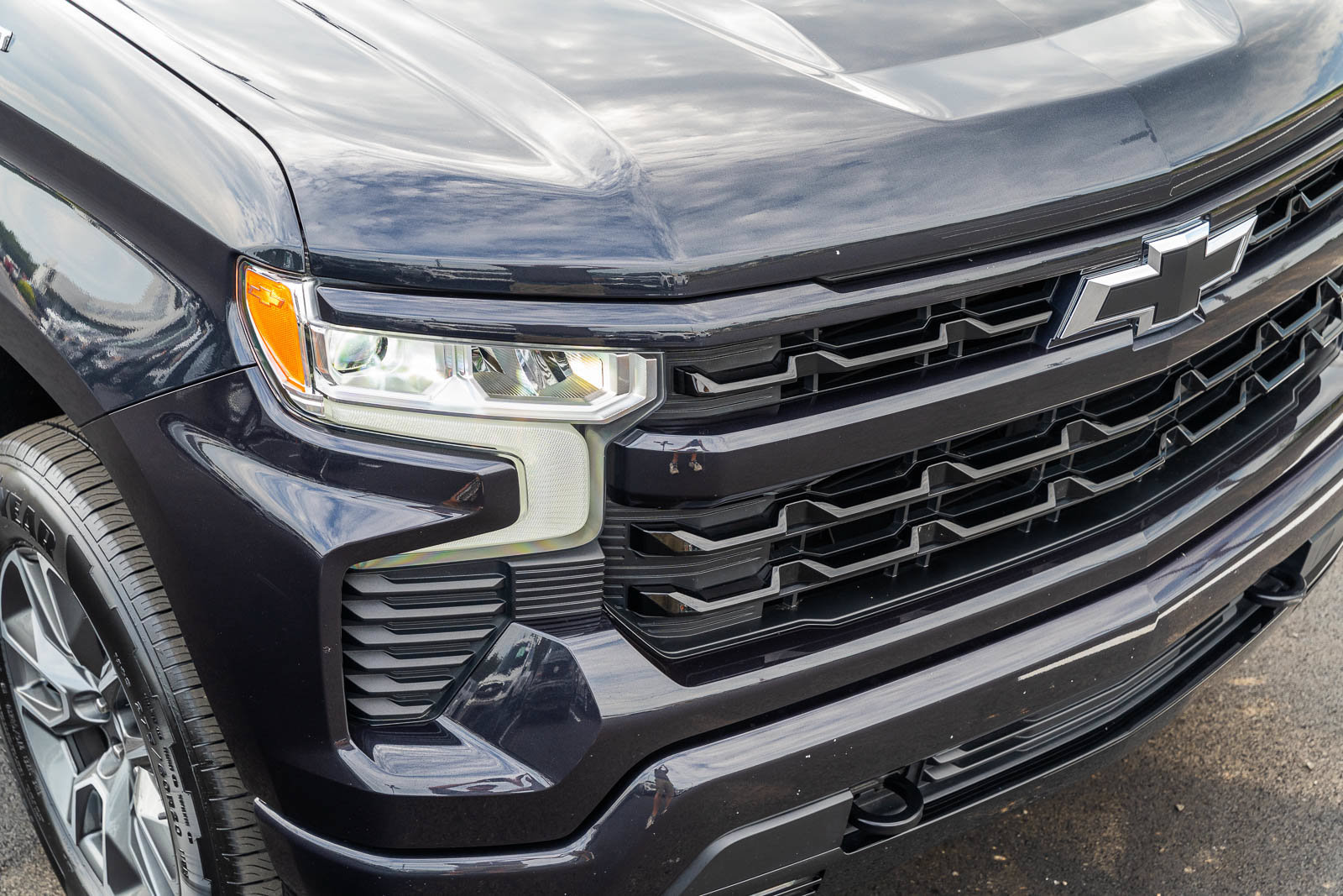 Used 2022 Chevrolet Silverado 1500 RST w/ Convenience Package II AWD/4WD image 10