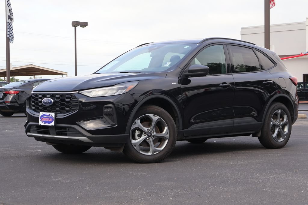 Certified 2025 Ford Escape ST-Line AWD/4WD image 18