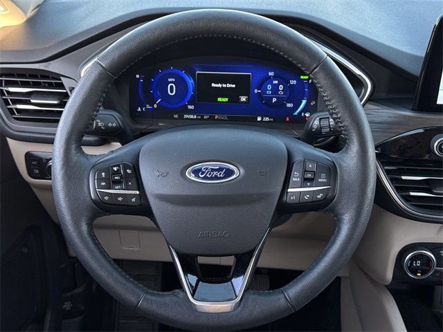 Certified 2020 Ford Escape Titanium image 11