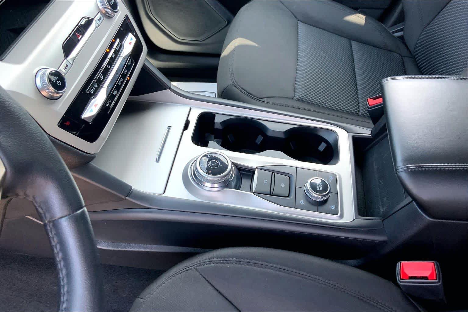 Certified 2023 Ford Explorer XLT AWD/4WD image 17