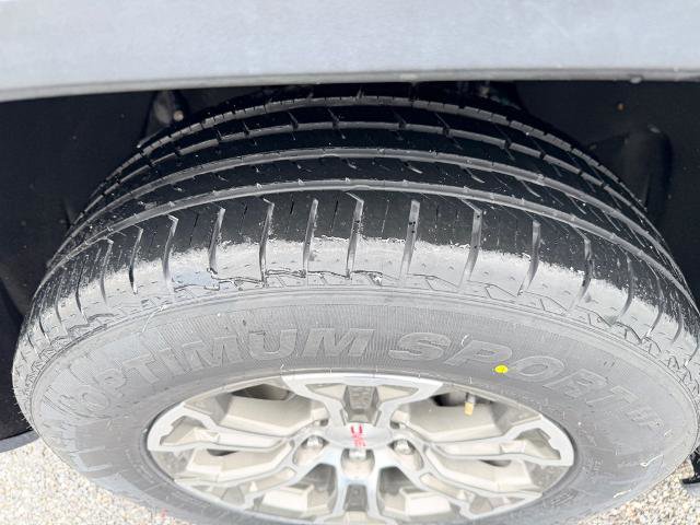 Used 2024 GMC Sierra 1500 SLT image 14