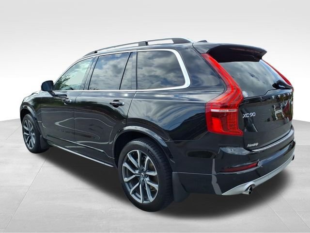 Used 2019 Volvo XC90 T5 Momentum w/ Protection Package Premier AWD/4WD image 8