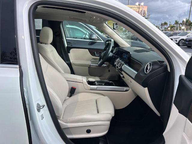 Used 2023 Mercedes-Benz GLB 250 image 39