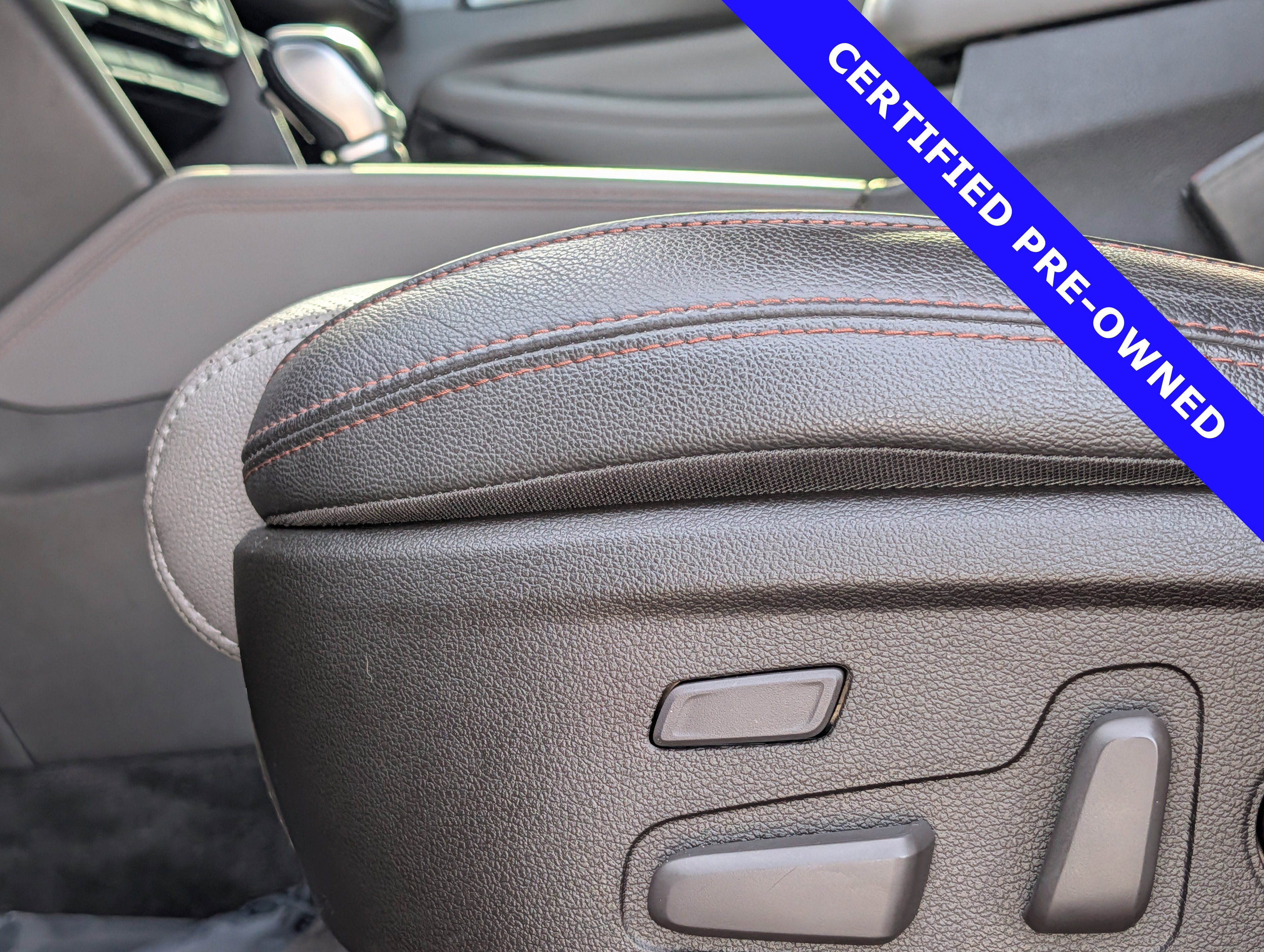 Used 2020 Hyundai Santa Fe Limited FWD image 23