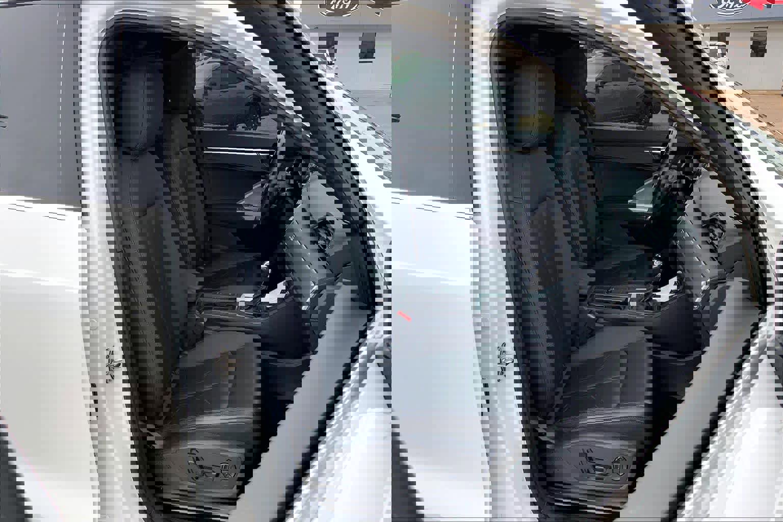 Used 2022 Audi Q3 2.0T Premium w/ Convenience Package image 8