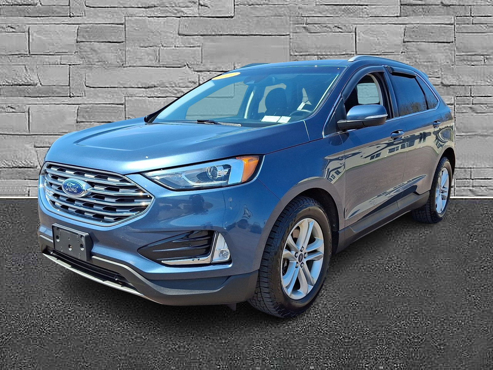 Certified 2019 Ford Edge SEL image 4