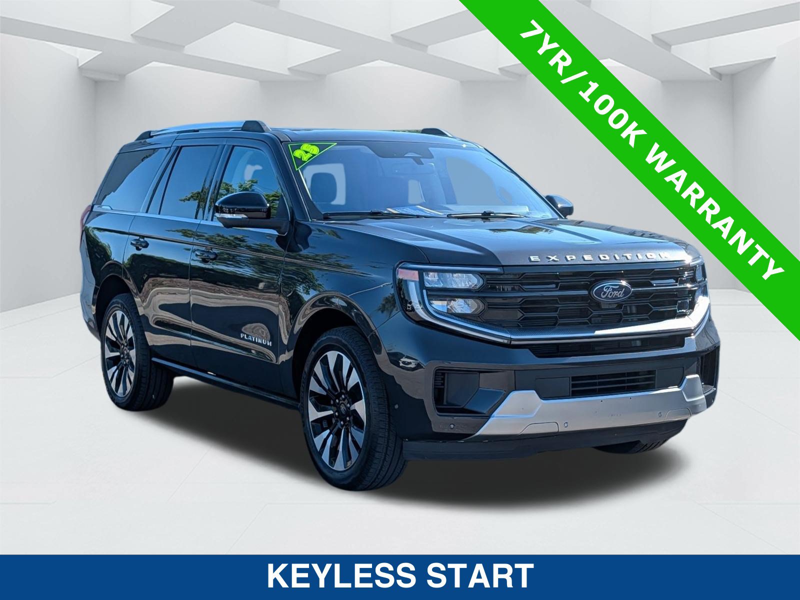 Certified 2025 Ford Expedition Platinum w/ Driver's Package AWD/4WD image 2