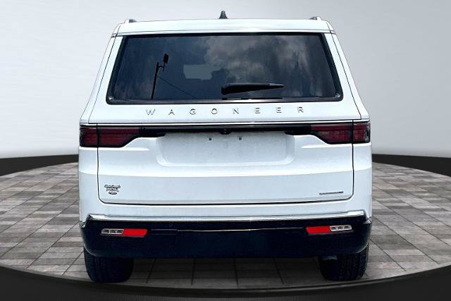 Used 2024 Jeep Wagoneer Series II w/ Flexible Seating Group AWD/4WD image 4