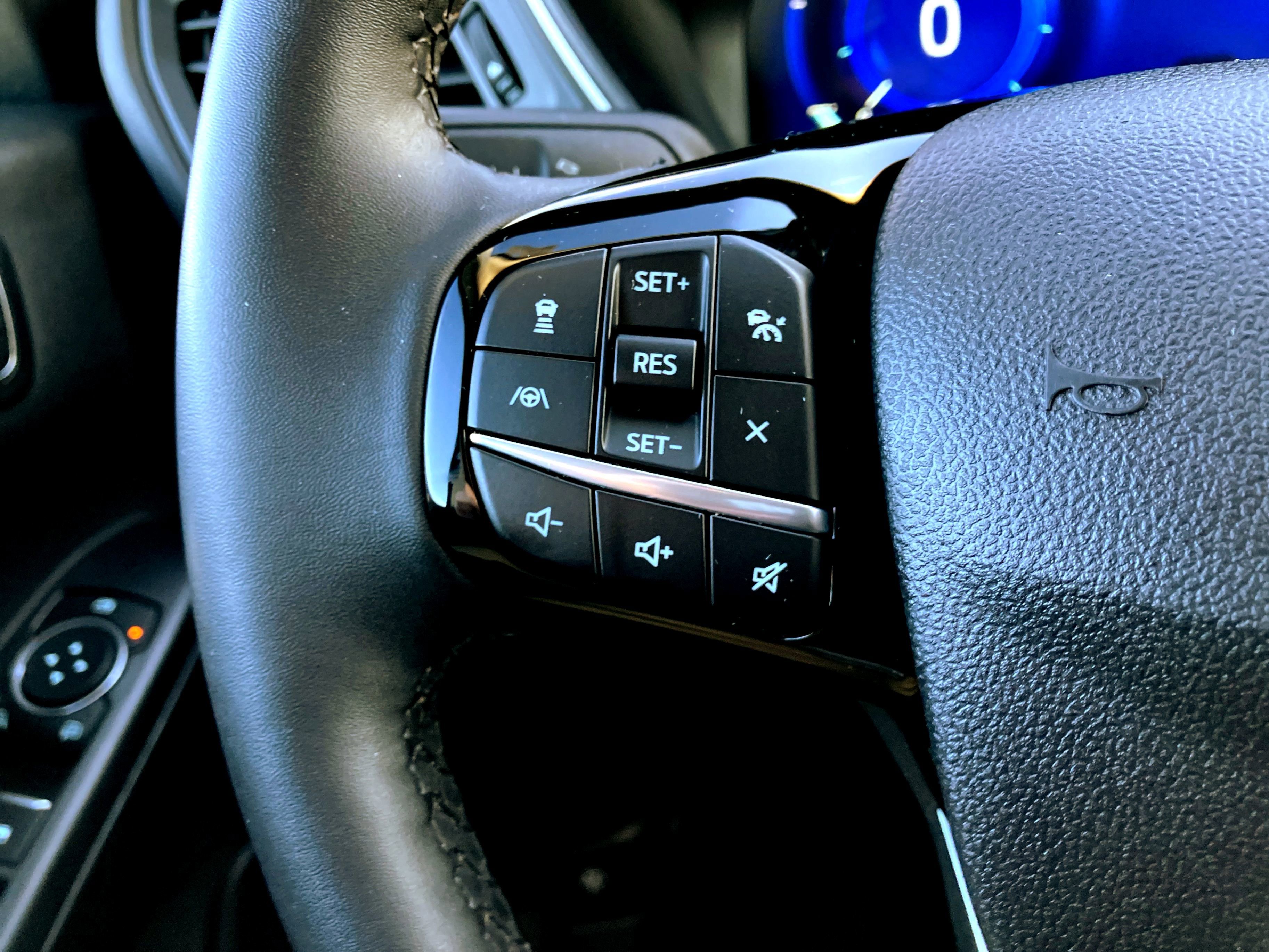 Certified 2022 Ford Escape SEL w/ Technology Package image 34