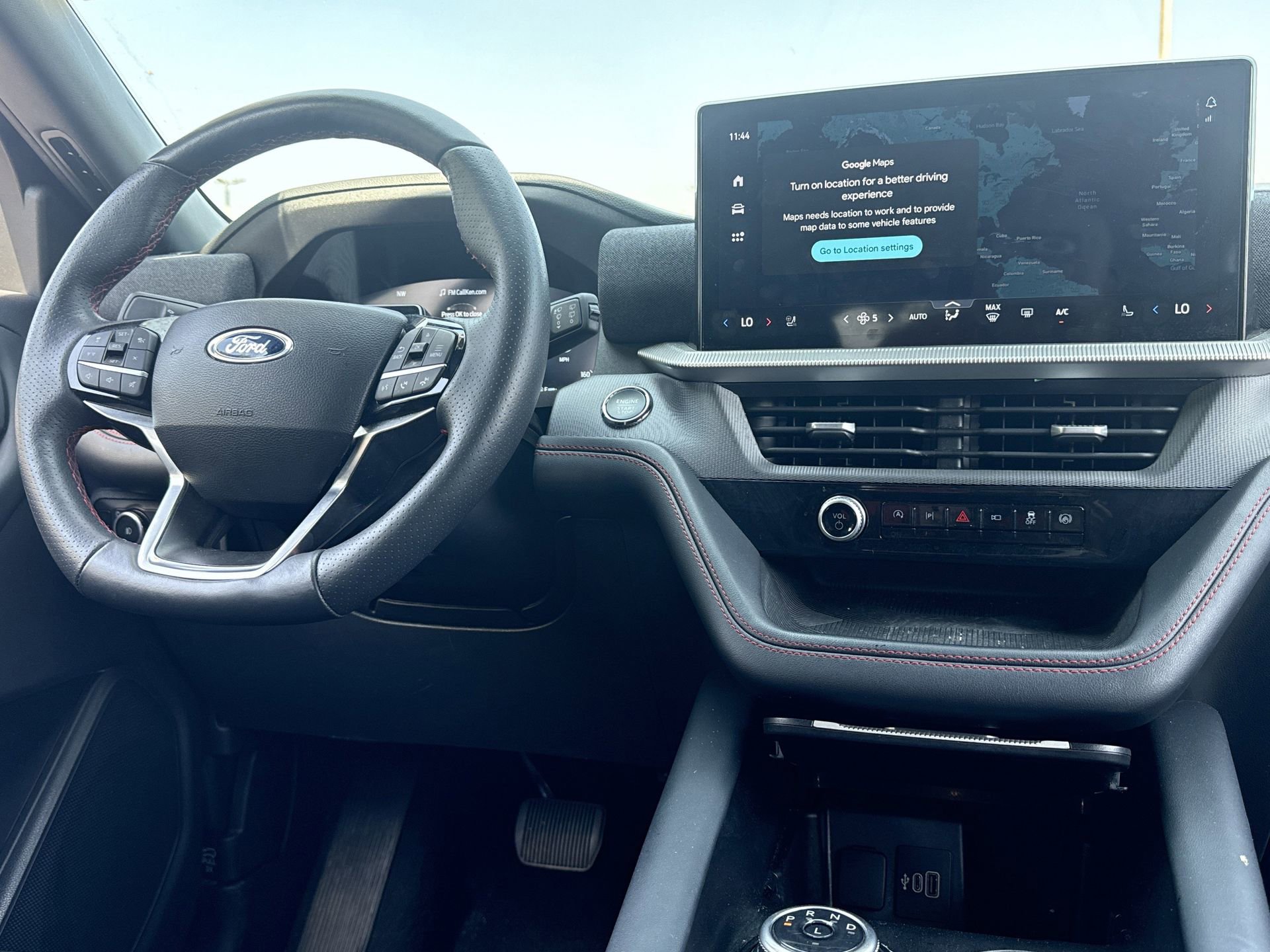 Certified 2025 Ford Explorer ST-Line w/ ST-Line Street Pack AWD/4WD image 3