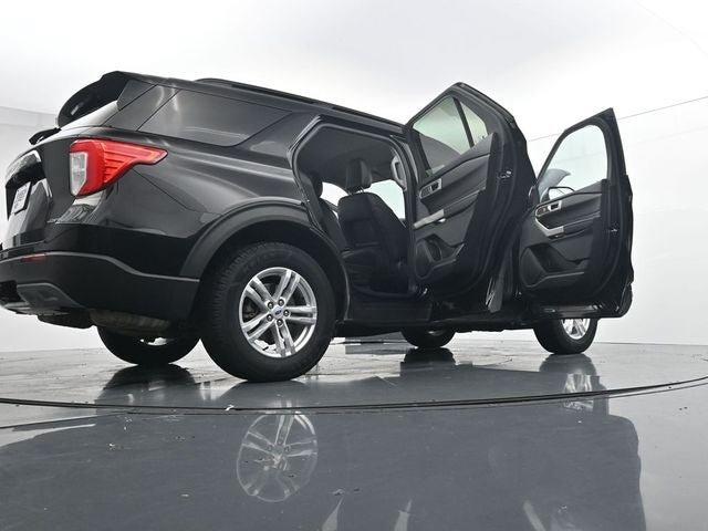 Certified 2023 Ford Explorer XLT w/ Equipment Group 202A AWD/4WD image 43