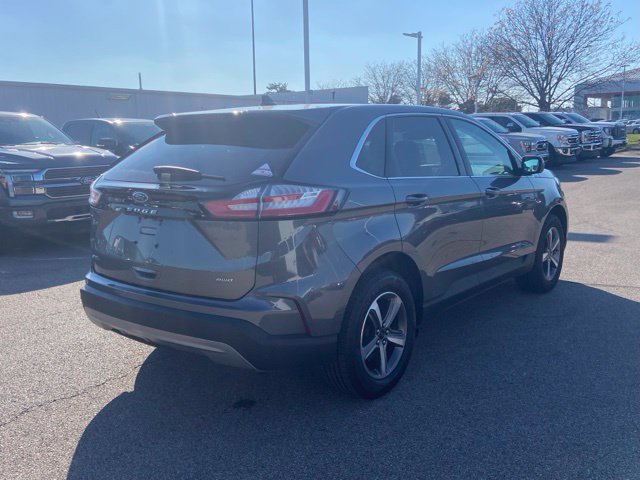 Certified 2024 Ford Edge SEL w/ Convenience Package AWD/4WD image 5