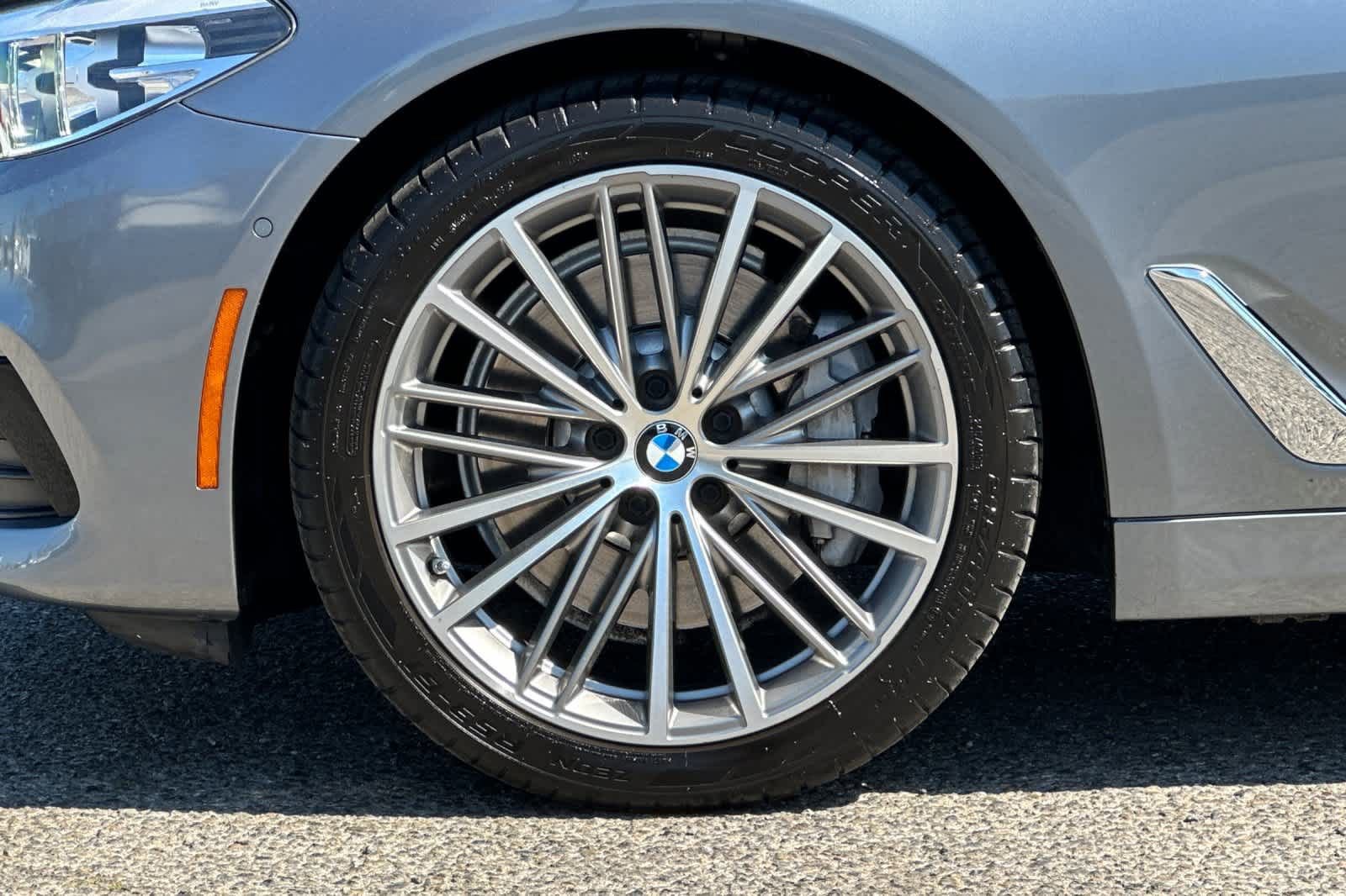 Used 2019 BMW 530i 530i w/ Convenience Package image 26