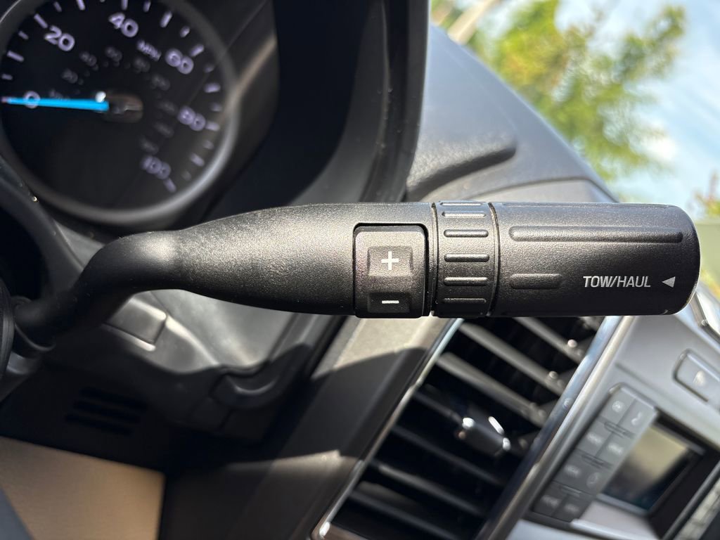 Certified 2018 Ford F250 XLT w/ XLT Value Package AWD/4WD image 27