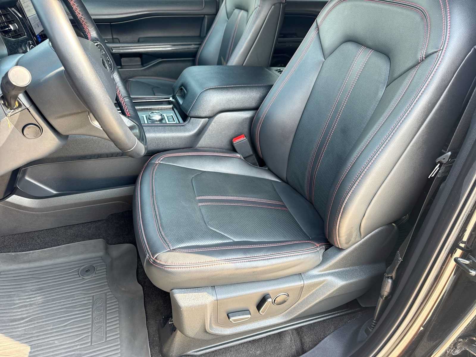Certified 2023 Ford Expedition Max Limited AWD/4WD image 15