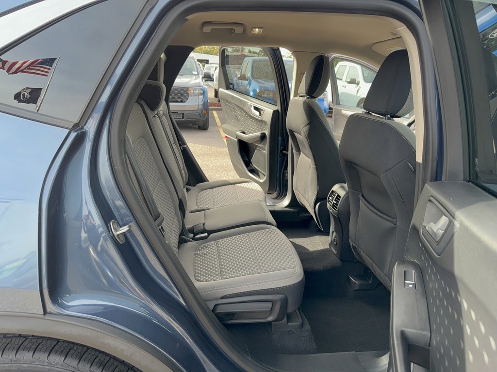 Certified 2020 Ford Escape SE image 15