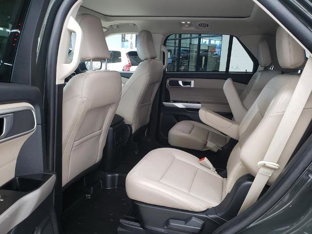 Certified 2023 Ford Explorer XLT w/ Equipment Group 202A AWD/4WD image 13