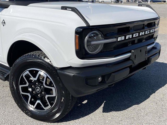 Certified 2025 Ford Bronco Outer Banks image 9