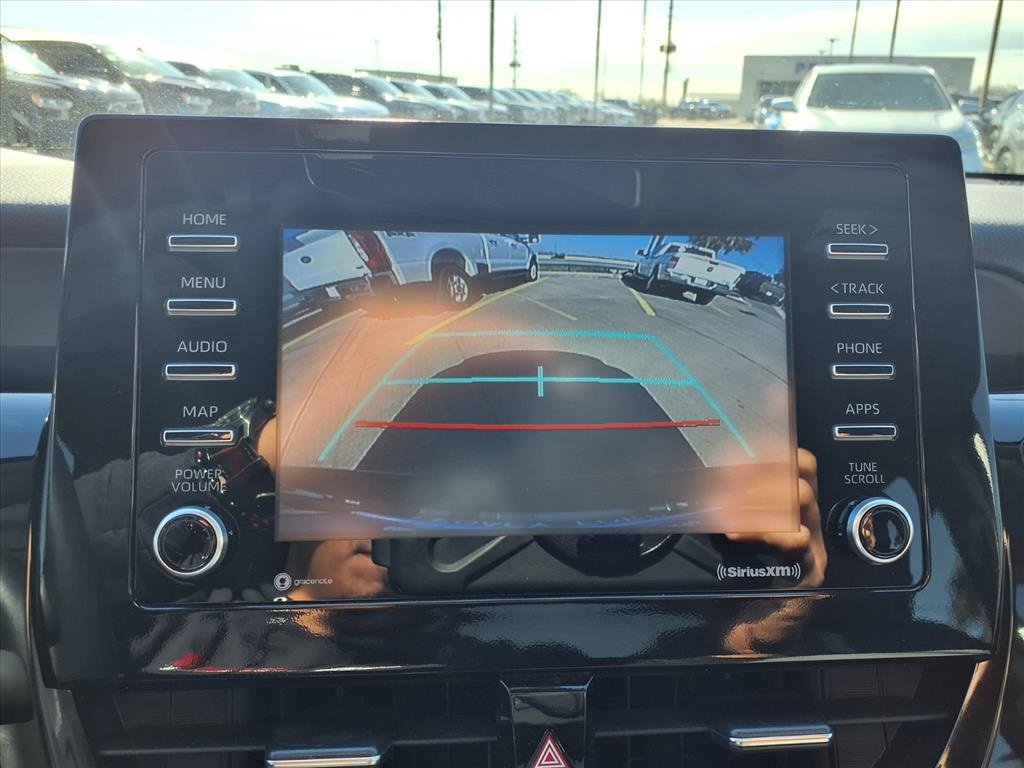 Used 2023 Toyota Camry SE image 10