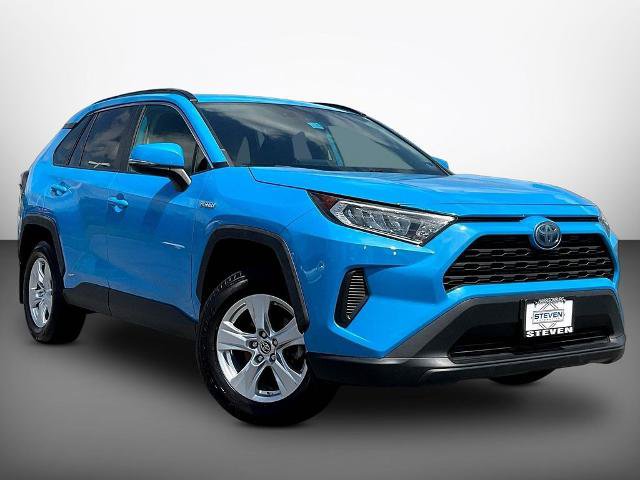 Used 2019 Toyota RAV4 LE w/ Carpet Mat Package AWD/4WD image 1