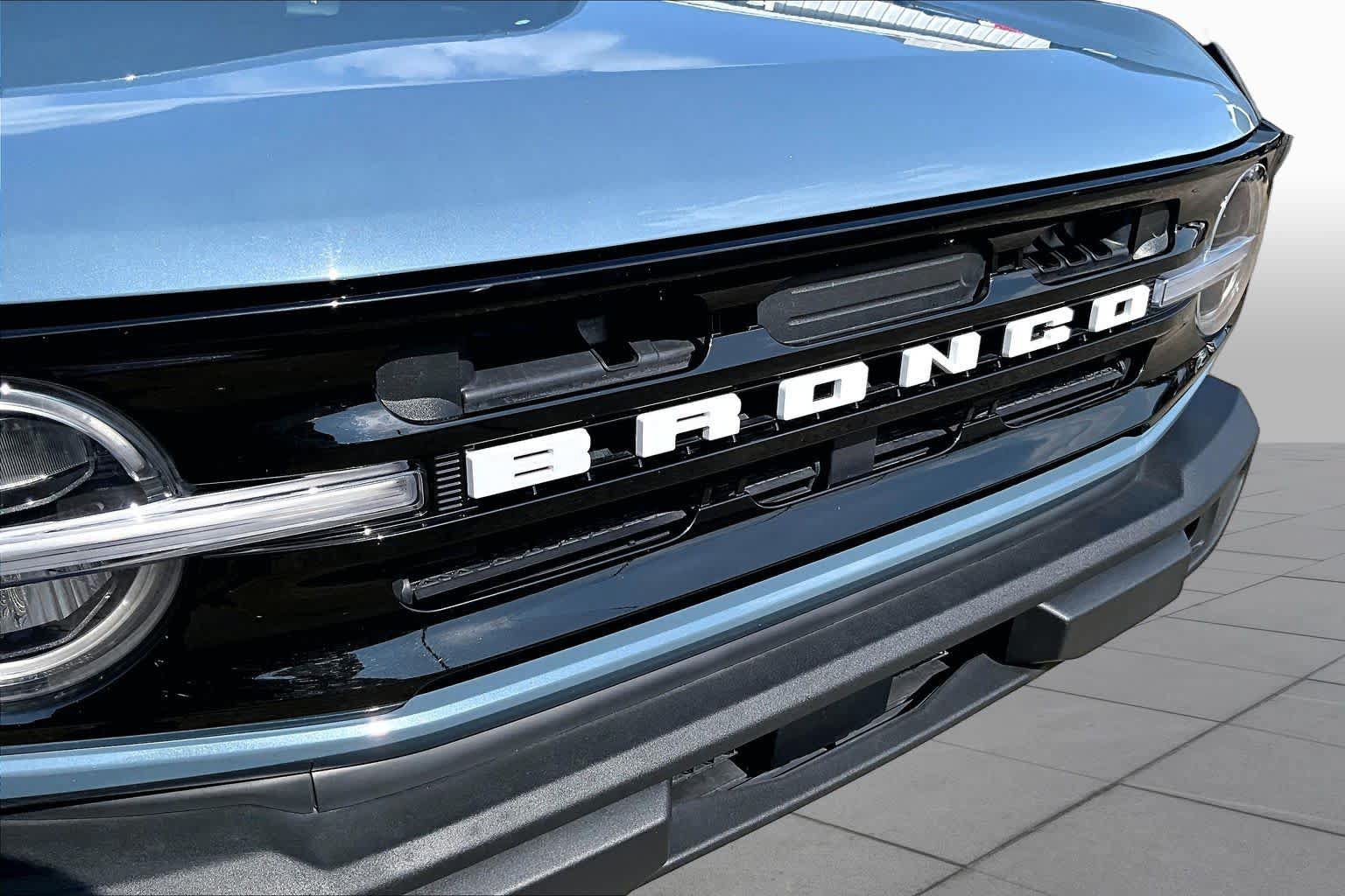 Certified 2025 Ford Bronco Outer Banks AWD/4WD image 30