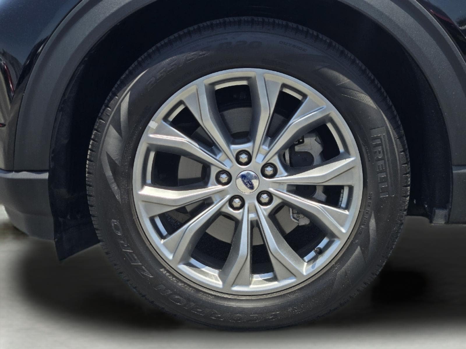 Certified 2022 Ford Explorer Limited w/ Equipment Group 301A RWD image 8