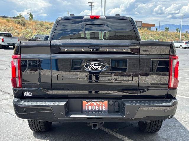 Certified 2025 Ford F150 Platinum w/ FX4 Off-Road Package AWD/4WD image 5