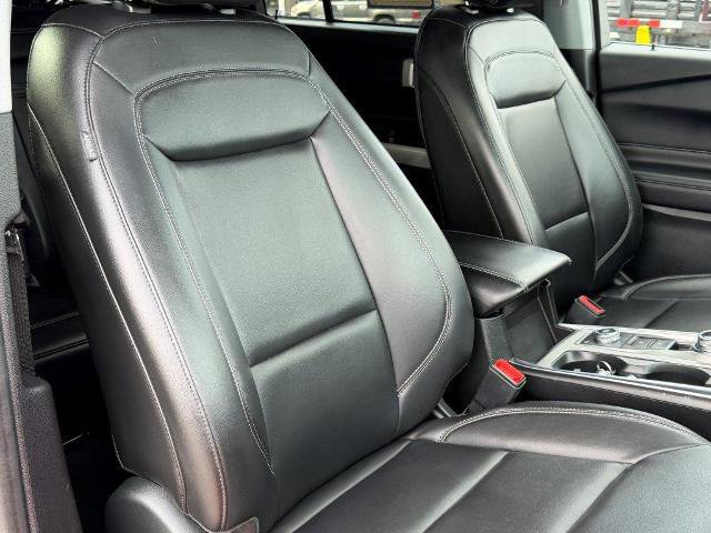 Certified 2022 Ford Explorer XLT w/ Equipment Group 202A image 22