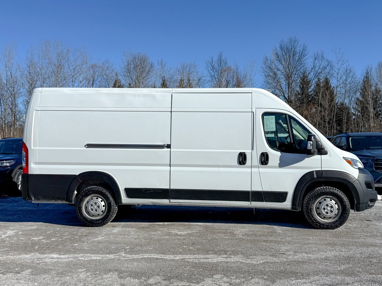 Used 2023 RAM ProMaster 3500 w/ Convenience Group image 2