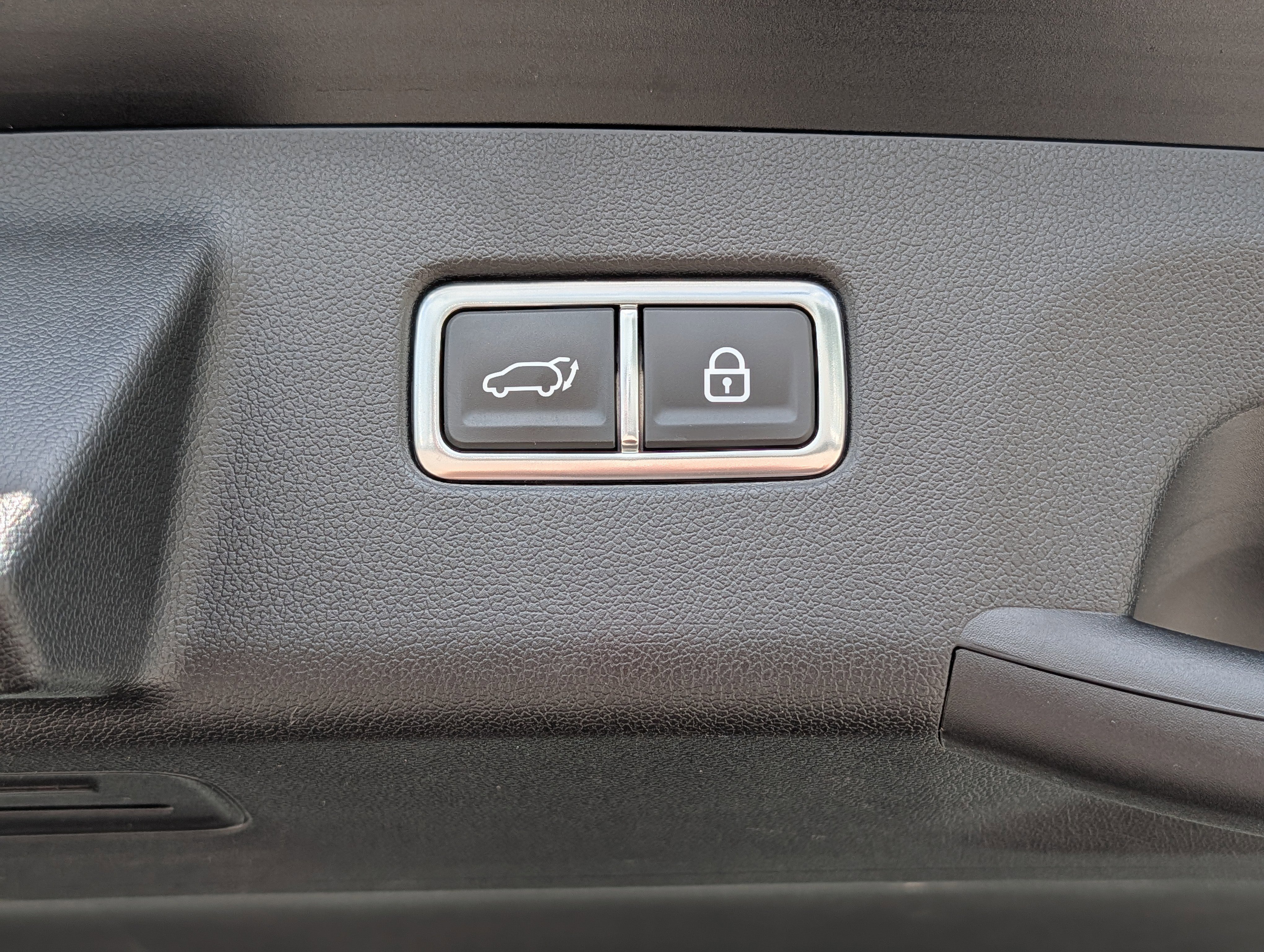 Used 2021 Kia Sorento SX image 14