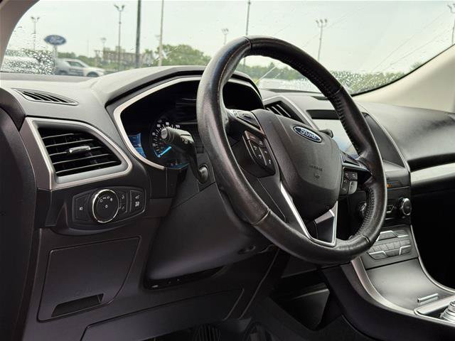 Certified 2020 Ford Edge SEL w/ Convenience Package AWD/4WD image 11