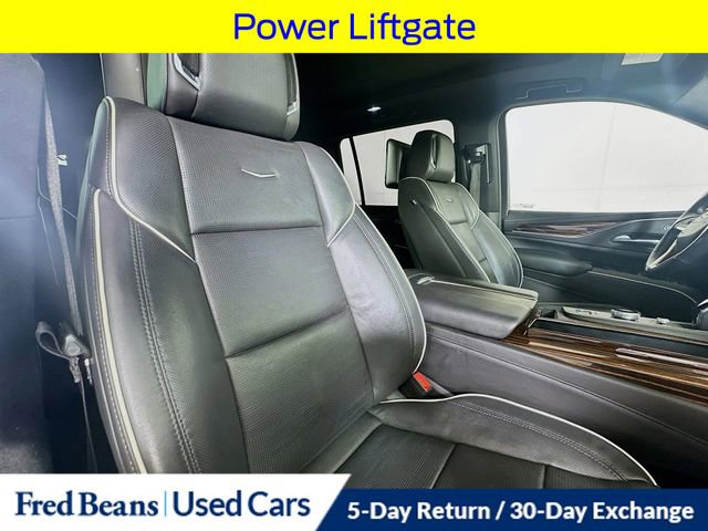 Used 2023 Cadillac Escalade ESV Premium Luxury AWD/4WD image 38