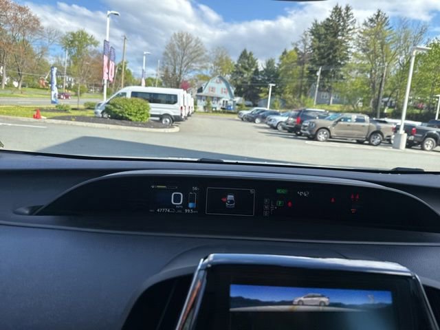 Used 2018 Toyota Prius Prime Premium FWD image 25